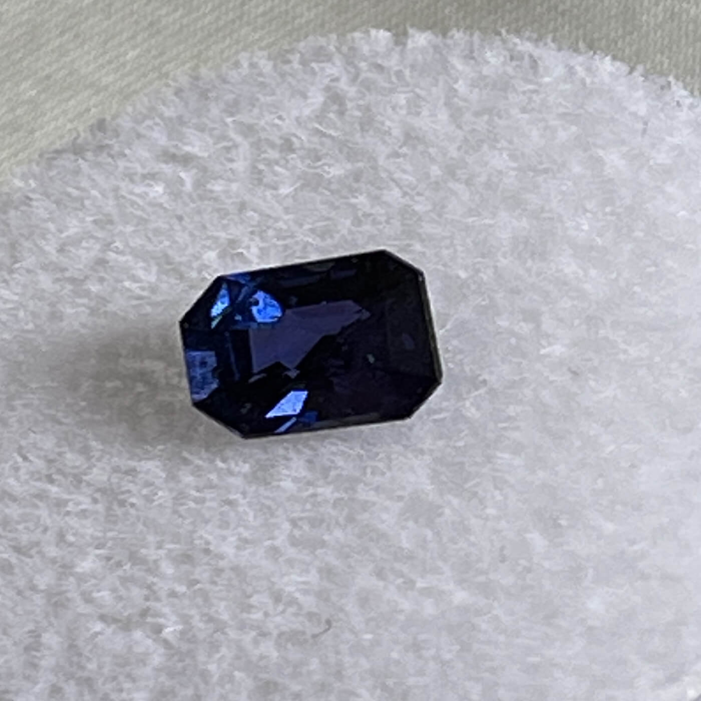 Natural Blue Sapphire-rectangular