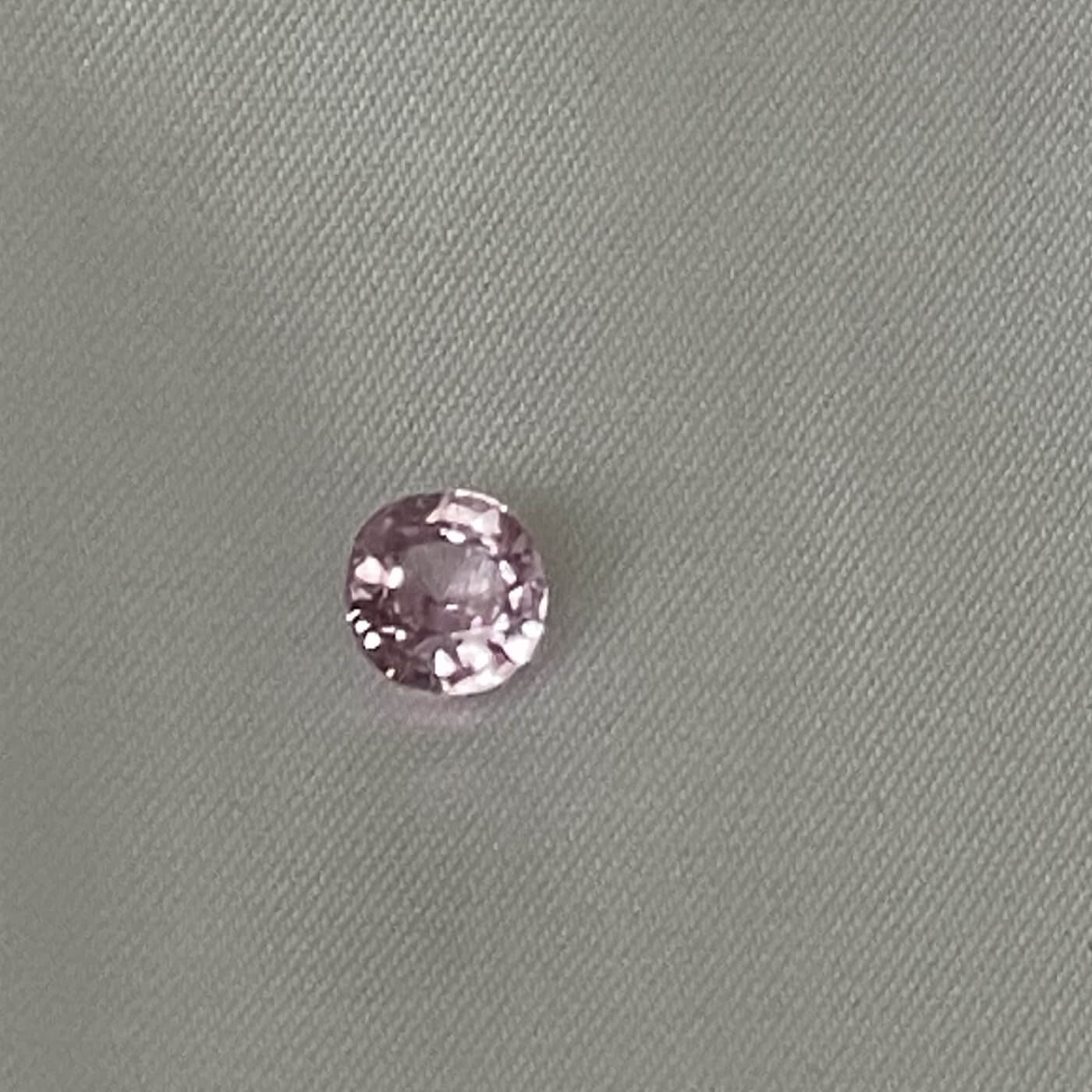Natural Pink Sapphire-oval